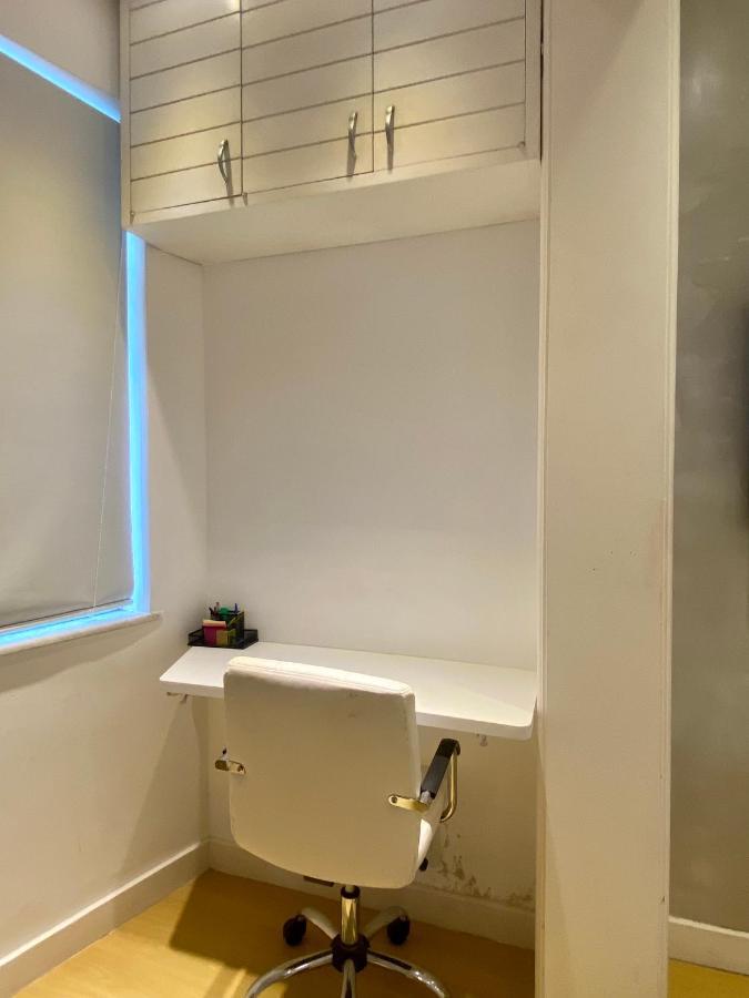 Apartamento Encantador Leme - Predio Na Orla Рио де Жанейро Екстериор снимка